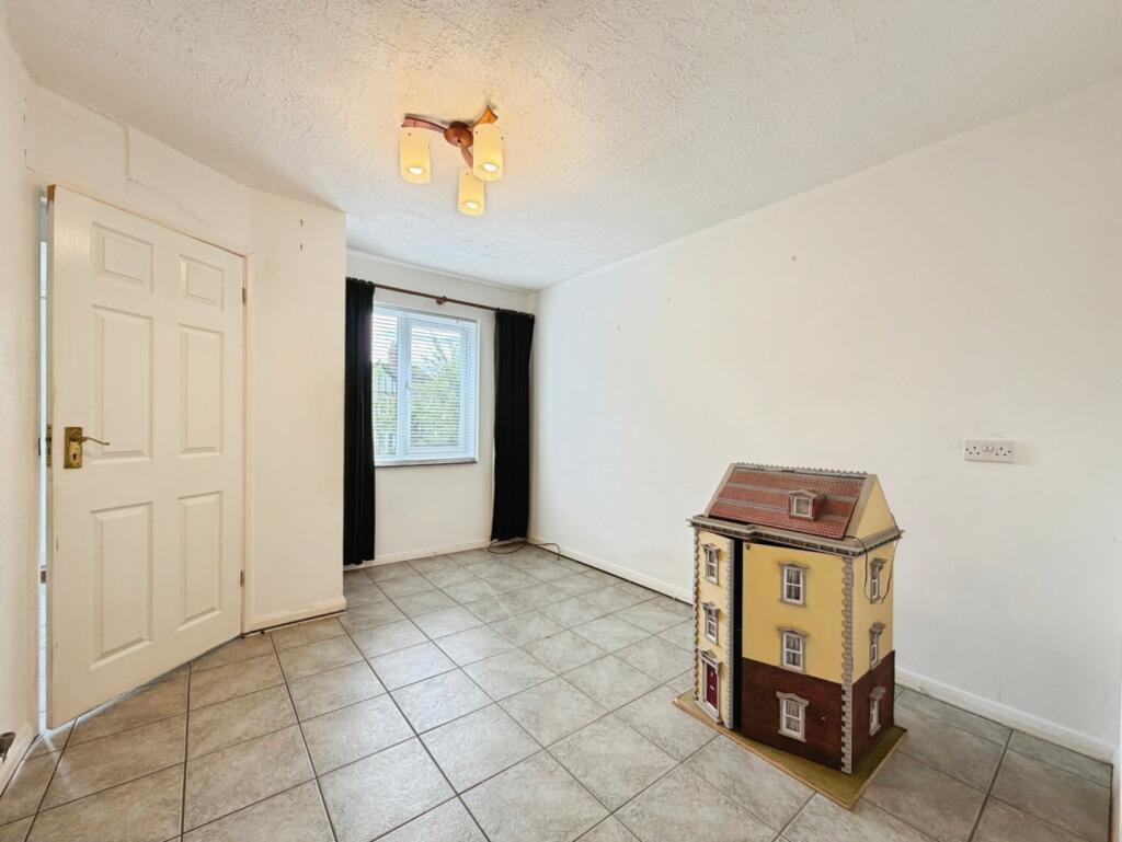 London Road, Hythe - Image 4