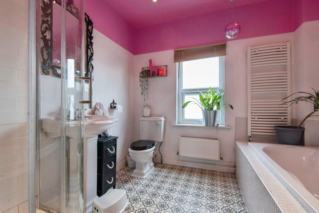 Drove Road, Biggleswade, SG18 0HJ - Image 7