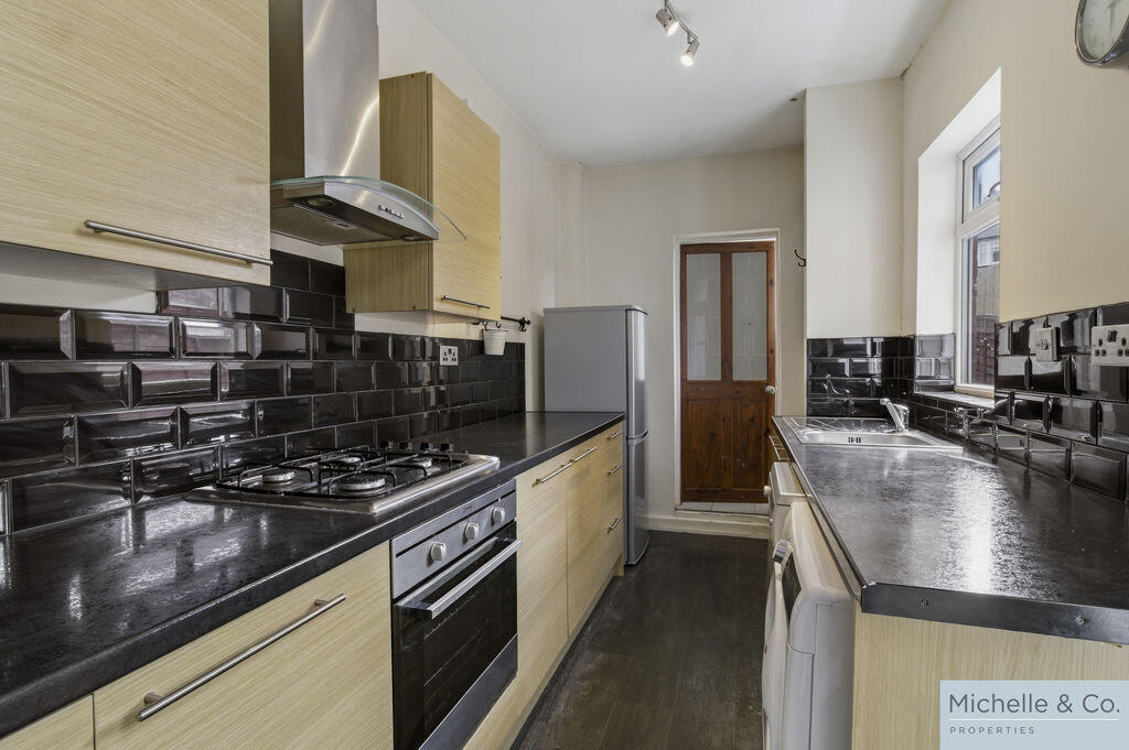 War Lane, Birmingham - Image 7