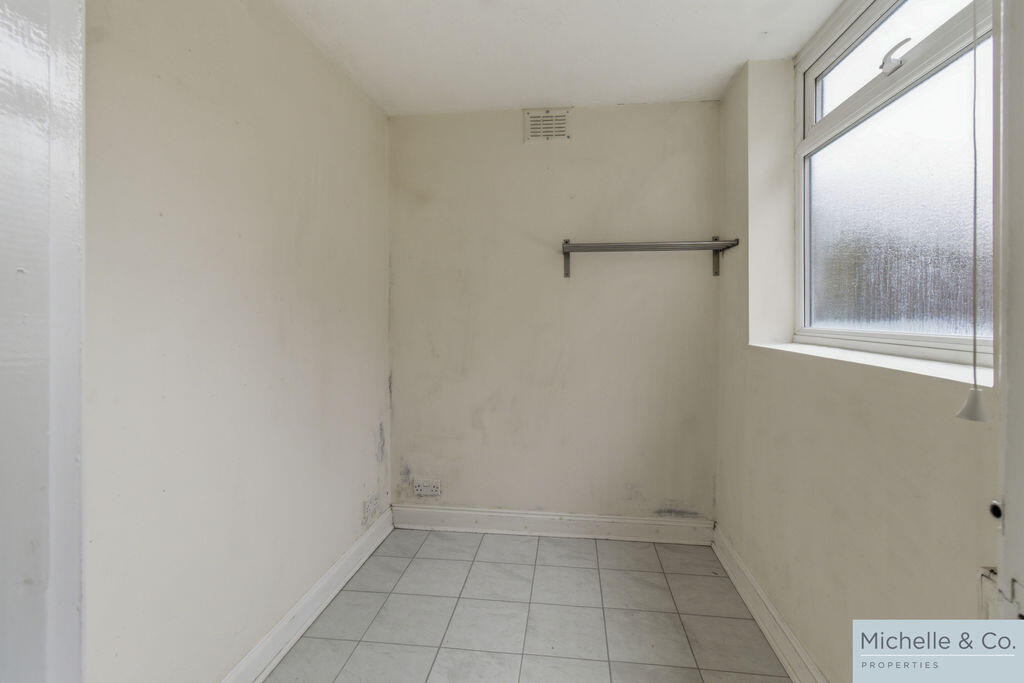 War Lane, Birmingham - Image 9