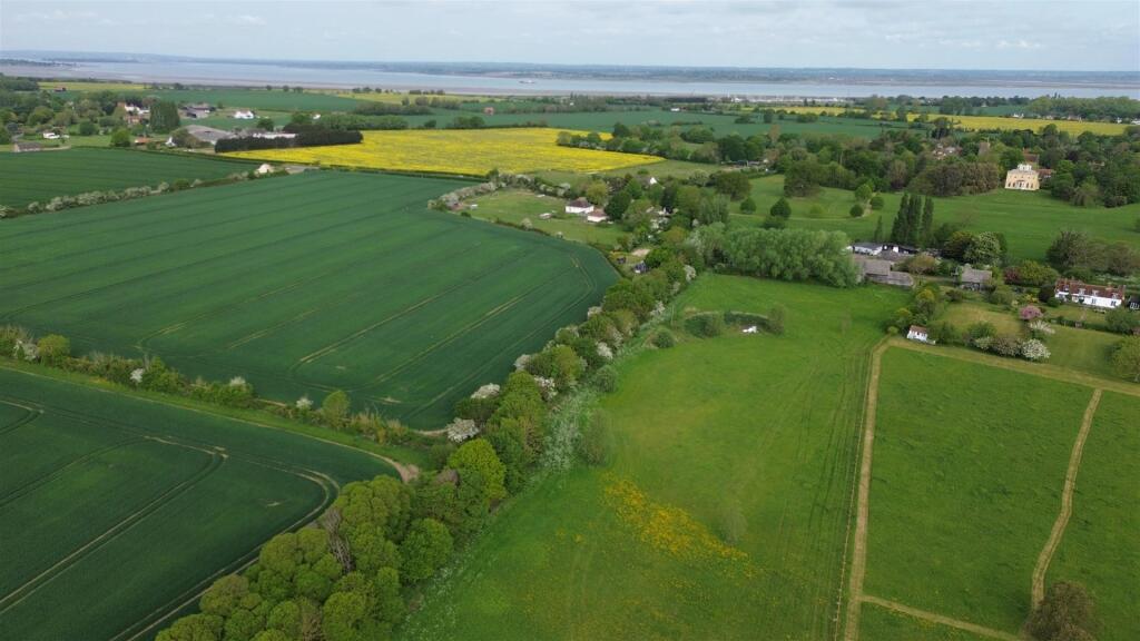 Barn, Bacons Chase, Bradwell-On-Sea - Image 3