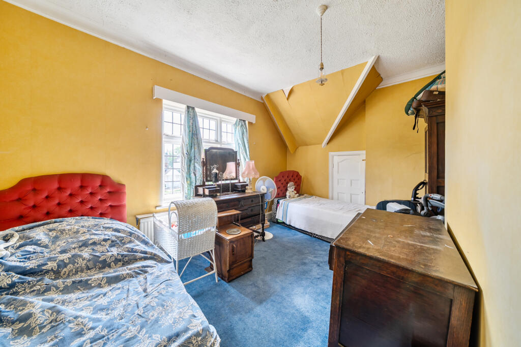 Royston Park Road, Pinner, HA5 - Image 13