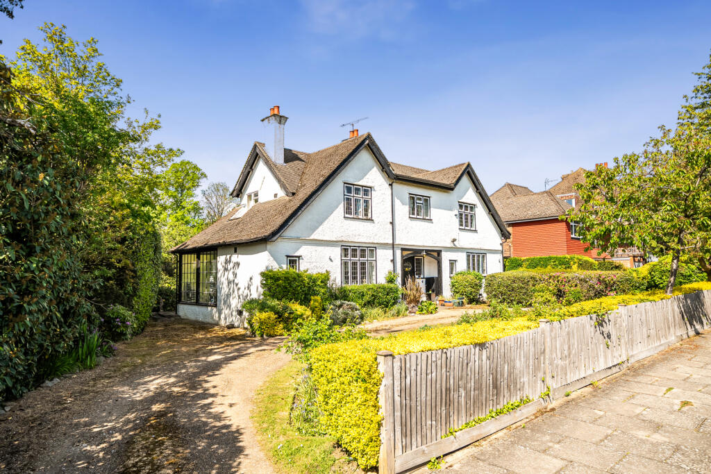 Royston Park Road, Pinner, HA5 - Image 15