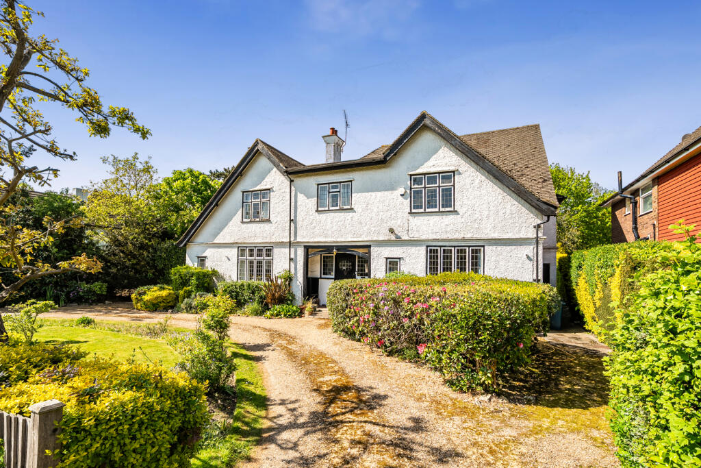 Royston Park Road, Pinner, HA5 - Image 18