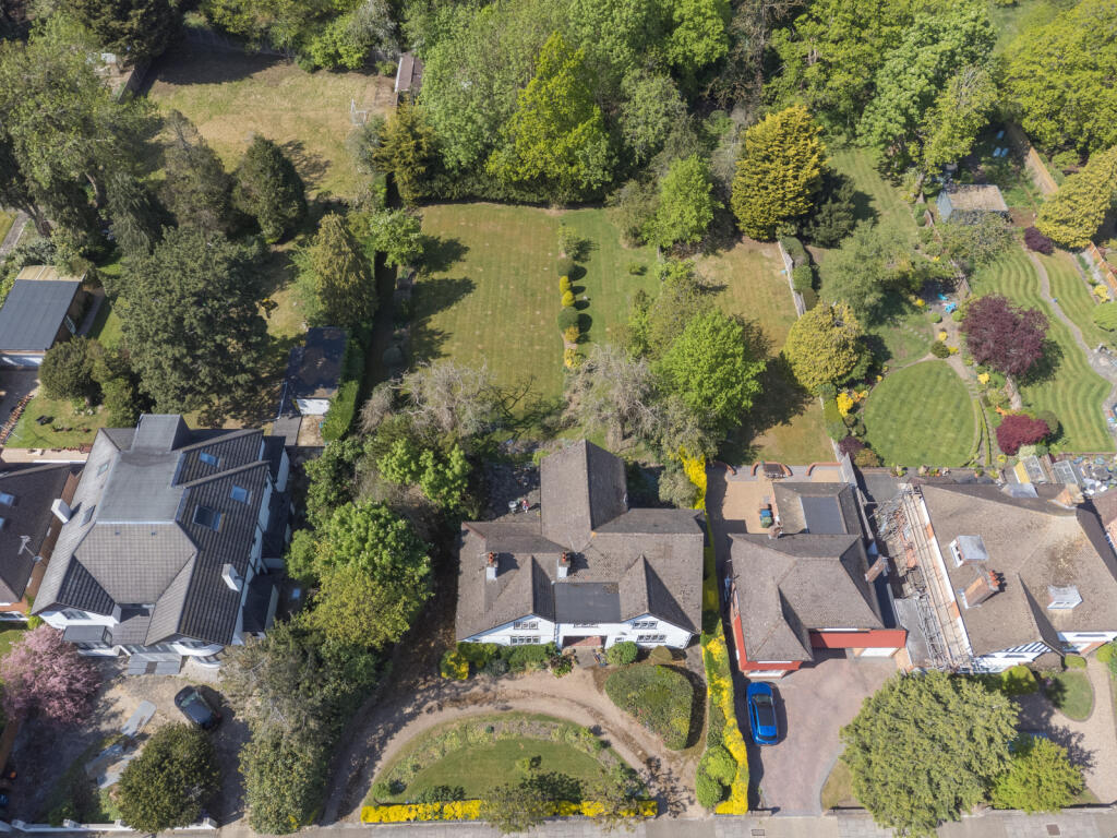 Royston Park Road, Pinner, HA5 - Image 22