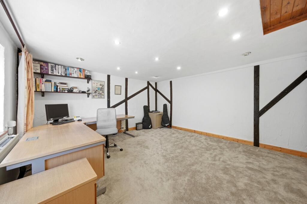 Huntingdon Road, Chatteris, PE16 - Image 13