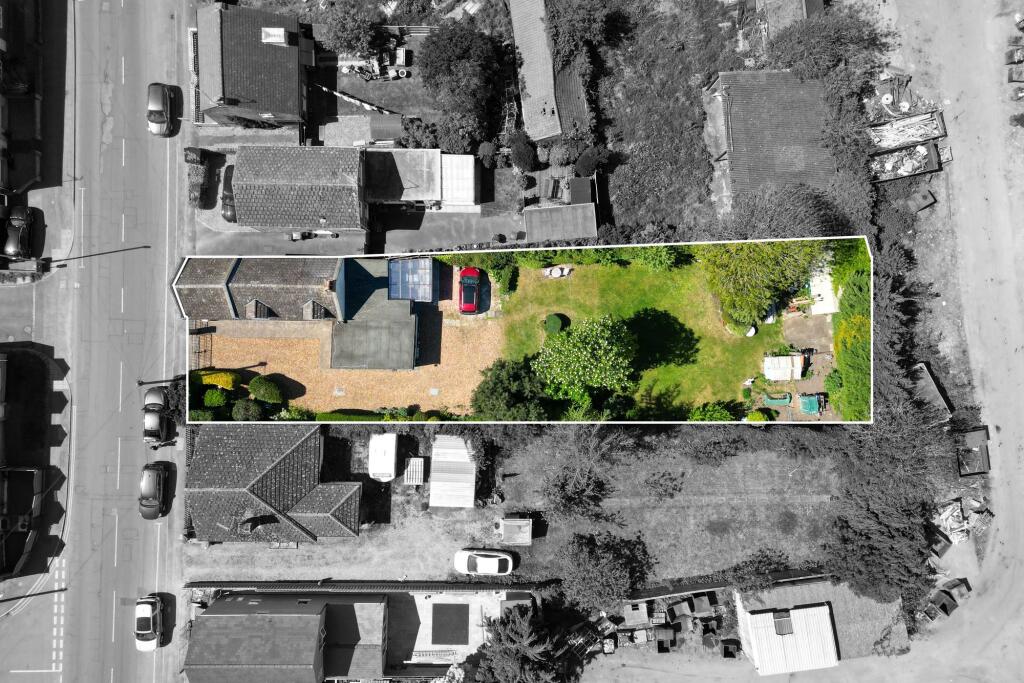 Huntingdon Road, Chatteris, PE16 - Image 2