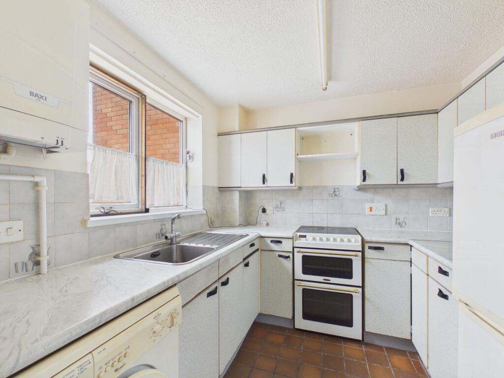 Church Meadow, Boverton, CF61 - Image 3