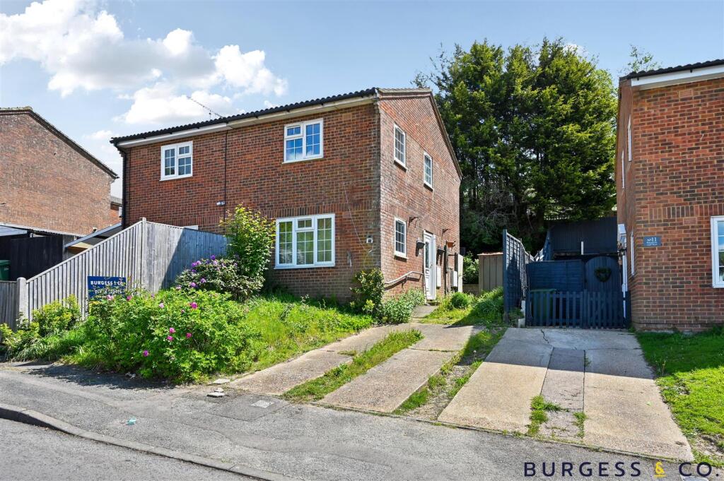 View property at Wentworth Way, St. Leonards-On-Sea