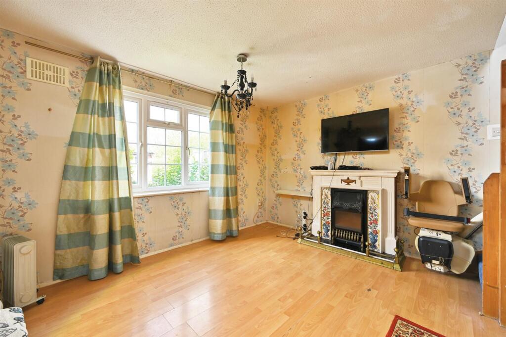 Wentworth Way, St. Leonards-On-Sea - Image 2