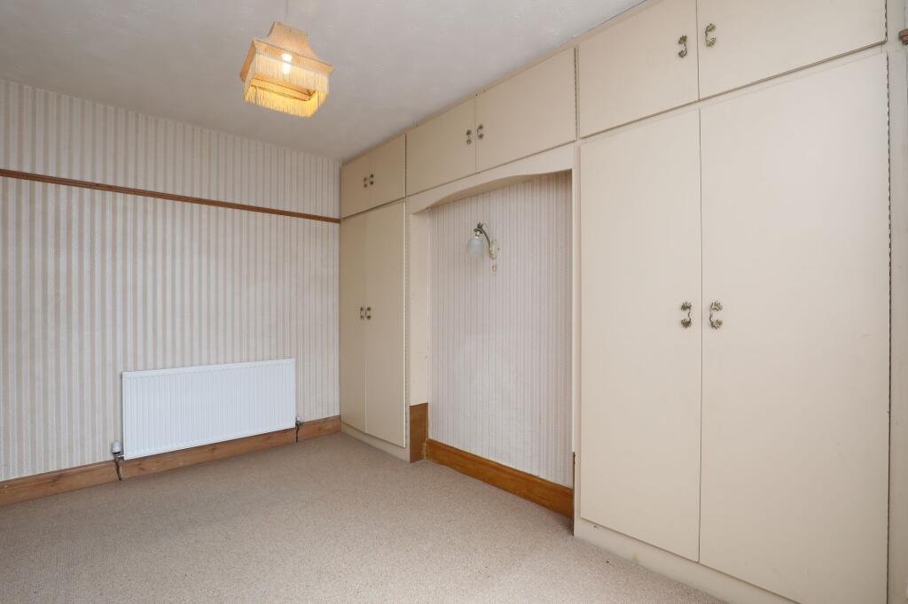 Vernon Road, Porthcawl, CF36 - Image 20