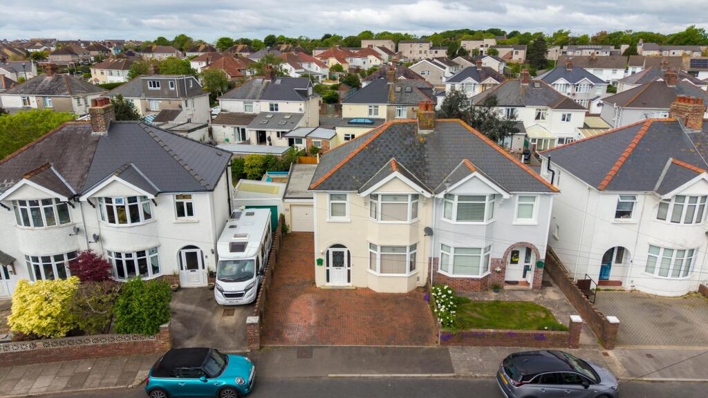 Vernon Road, Porthcawl, CF36 - Image 31