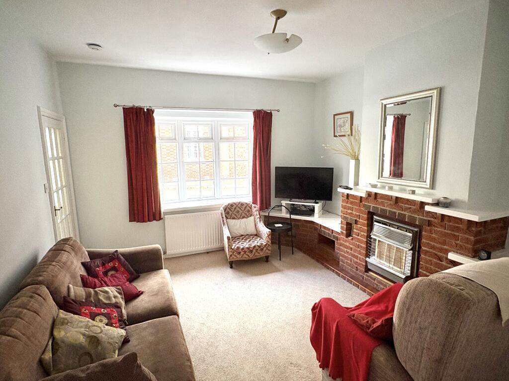 33 South Street, Melbourne, Derby DE73 8GB - Image 2