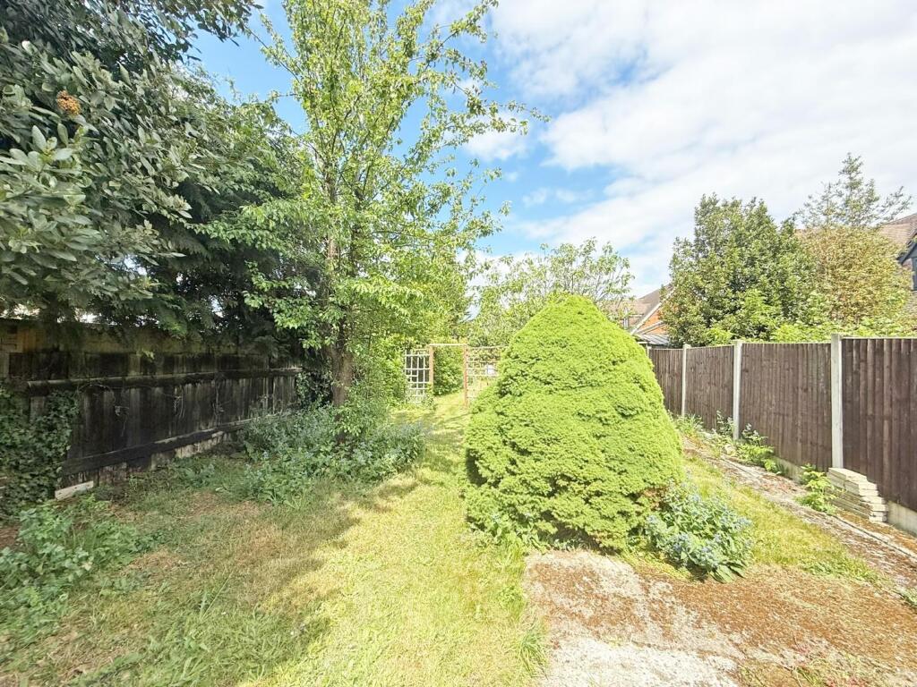 Staines Road West, Ashford - Image 12