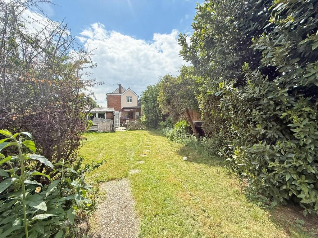 Staines Road West, Ashford - Image 3