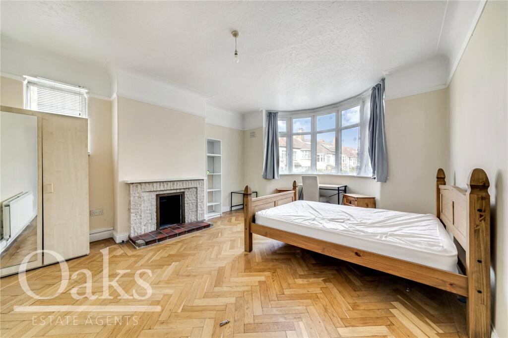Hillworth Road, Tulse Hill - Image 2