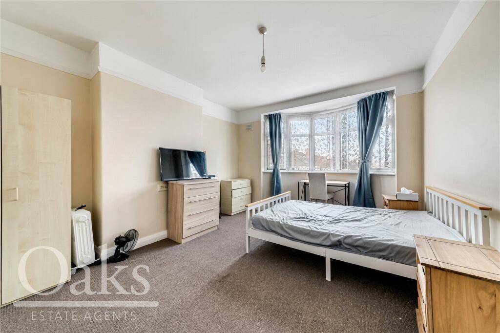 Hillworth Road, Tulse Hill - Image 6