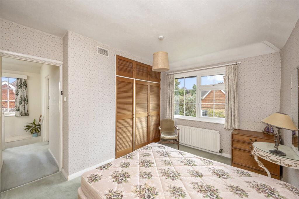 St. Georges Road, Weybridge, Surrey, KT13 - Image 10