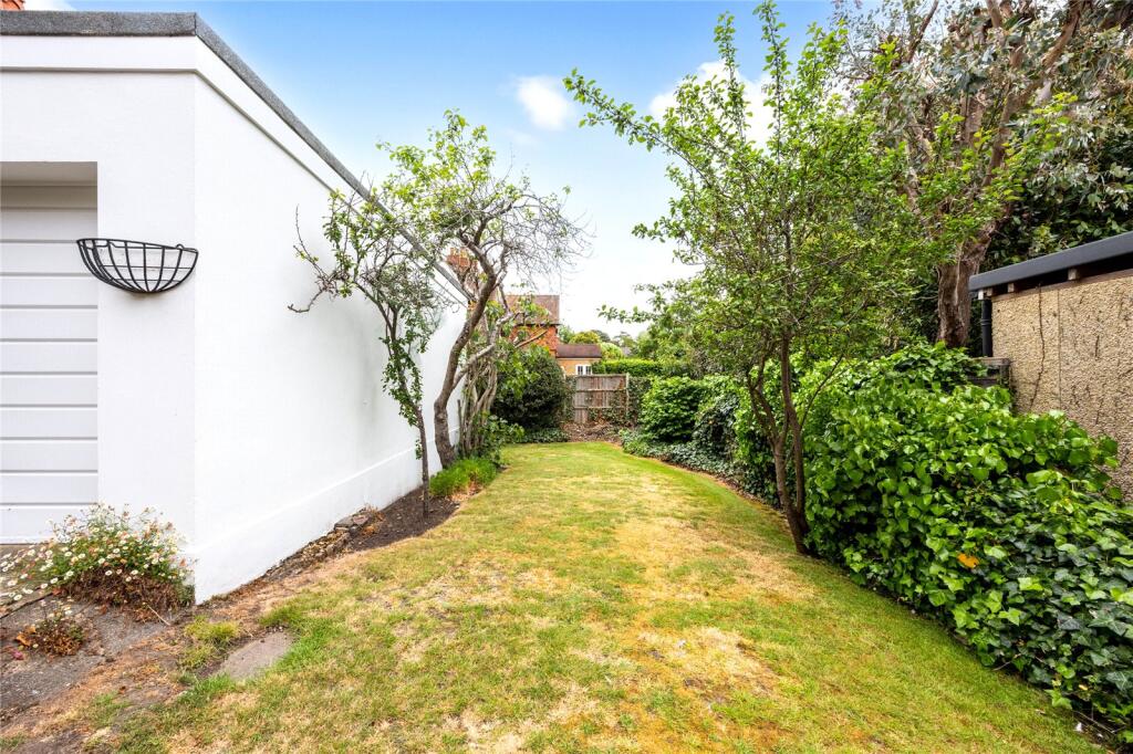 St. Georges Road, Weybridge, Surrey, KT13 - Image 6