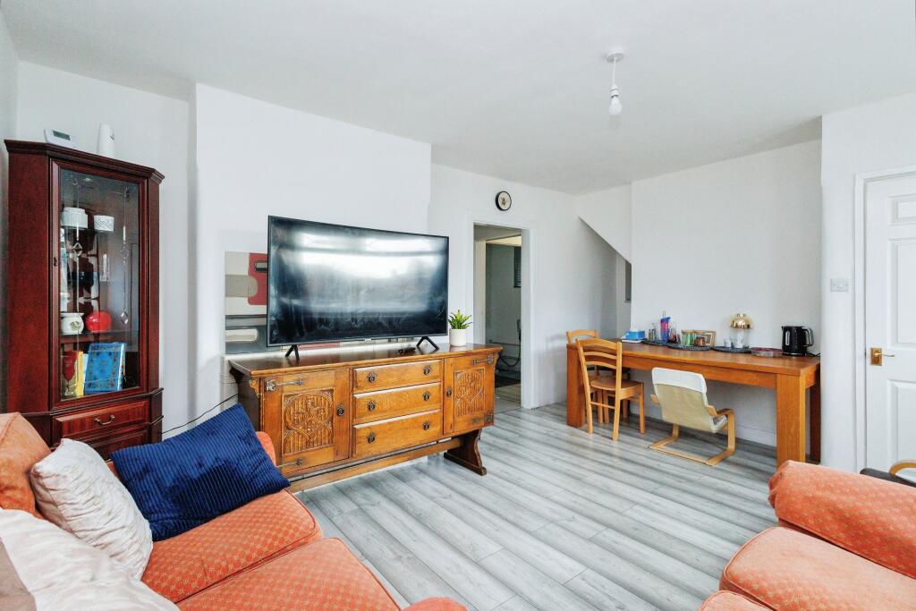 Fernhurst Road, Manchester, Greater Manchester, M20 - Image 3
