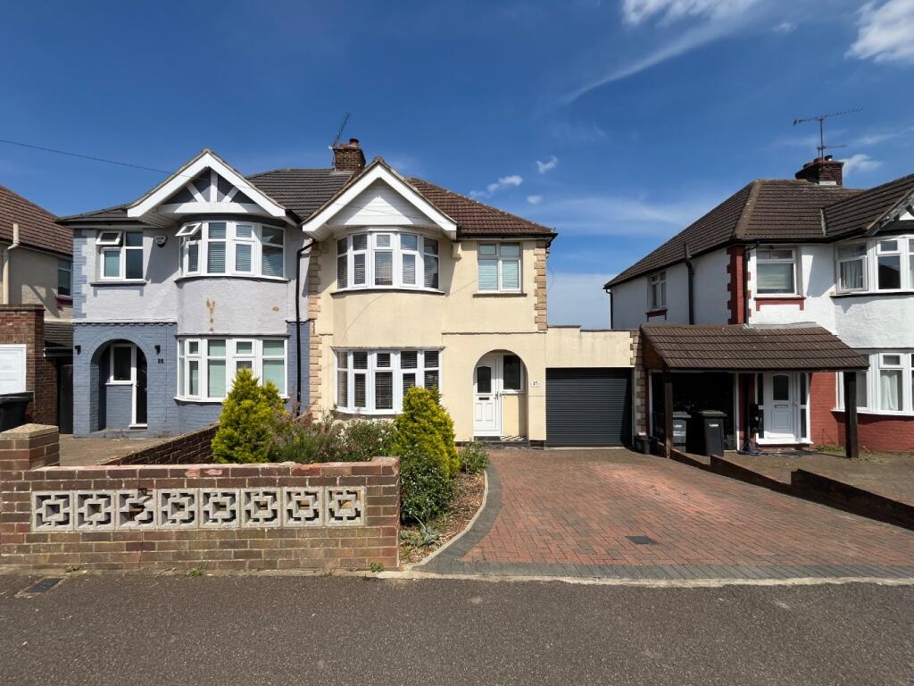 Somerset Avenue, Luton, Bedfordshire, LU2 0PJ - Image 14
