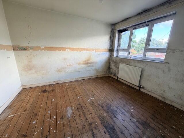 Whalley Close, Milnrow, ROCHDALE - Image 7