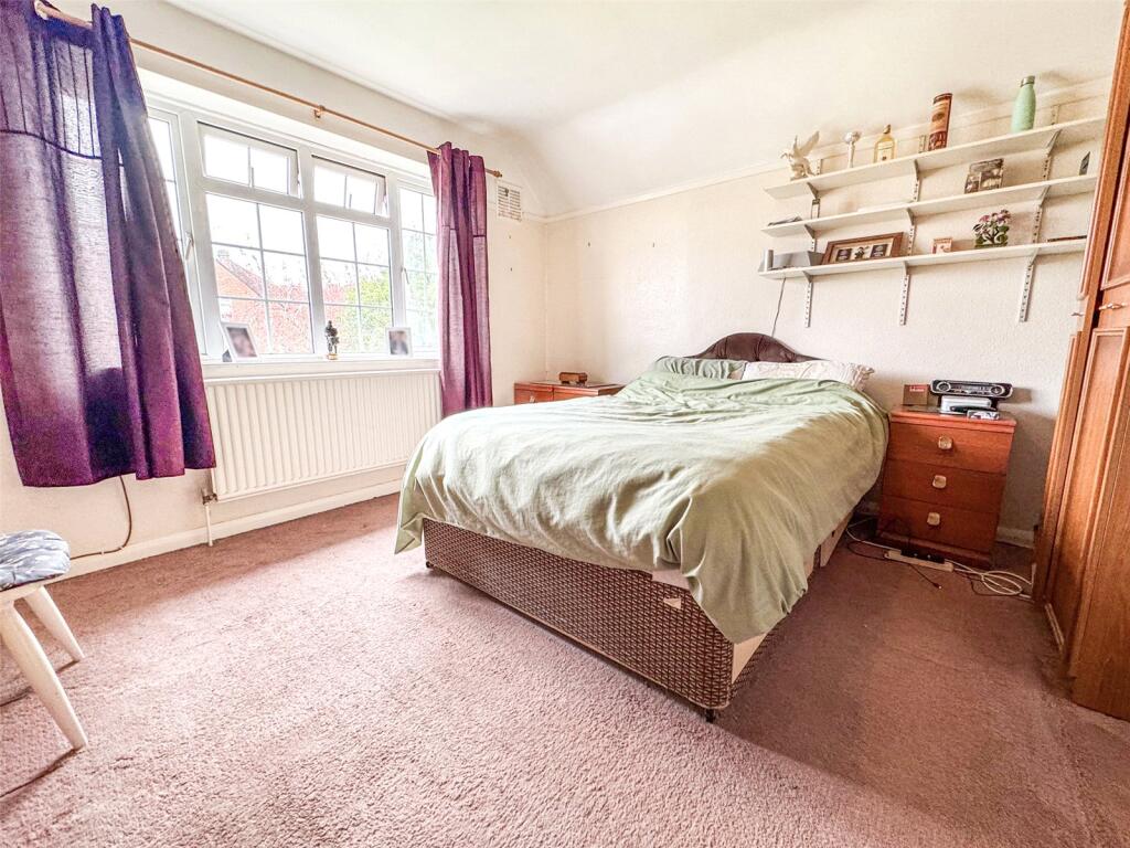 Cranmore Gardens, Aldershot, Hampshire, GU11 - Image 6