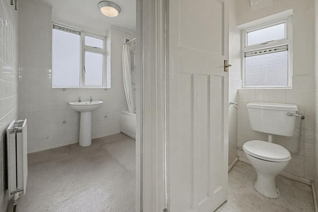 132 Kings Road, Old Trafford, Stretford, Manchester M16 9NZ - Image 15