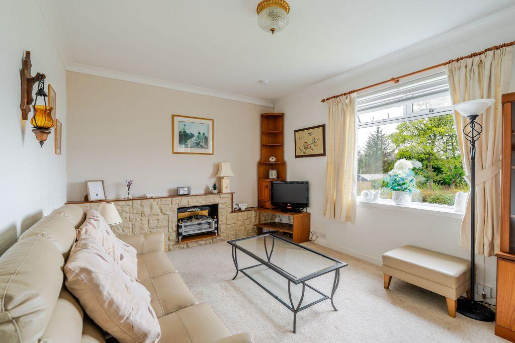 221 Broomfield Crescent, Carrick Knowe, Edinburgh, EH12 7NH - Image 2