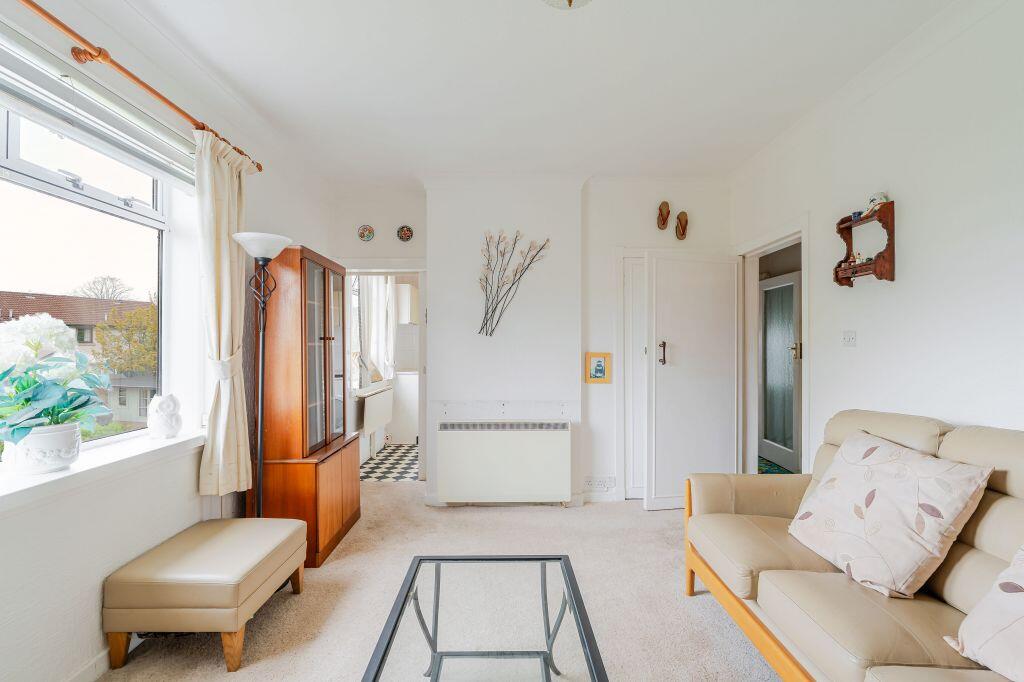 221 Broomfield Crescent, Carrick Knowe, Edinburgh, EH12 7NH - Image 3