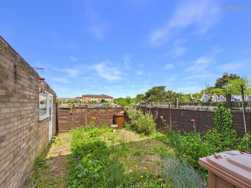 Glenton Street, Peterborough - Image 11