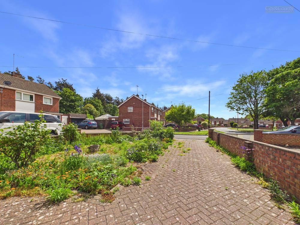 Glenton Street, Peterborough - Image 13