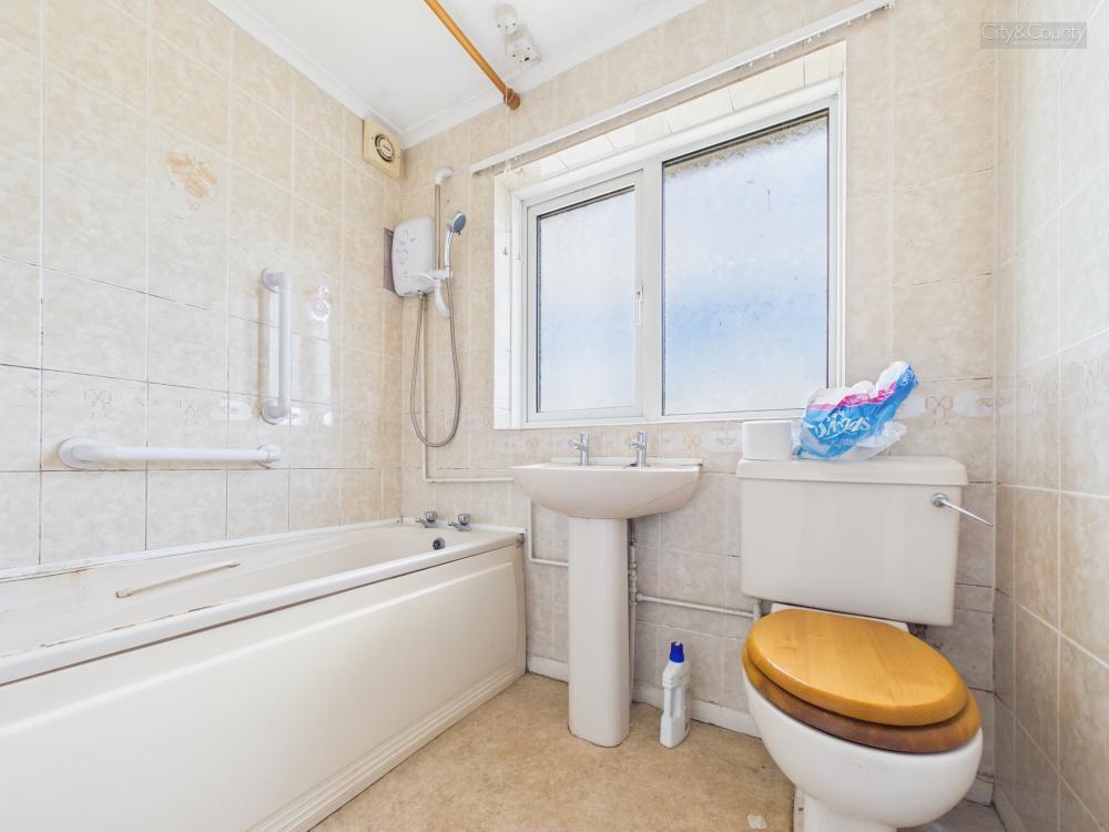 Glenton Street, Peterborough - Image 7