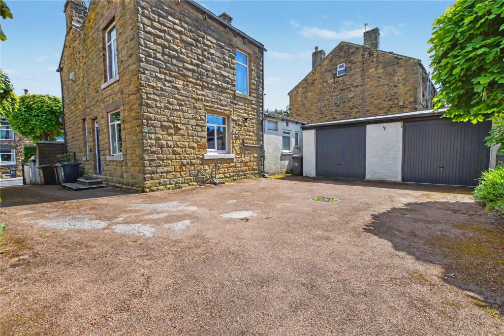 Street Lane, Gildersome, Morley, Leeds - Image 14