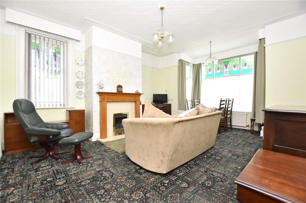 Street Lane, Gildersome, Morley, Leeds - Image 3