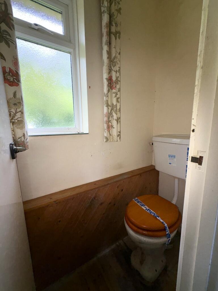 Trafalgar Terrace, Branscombe, Devon, EX12 - Image 15