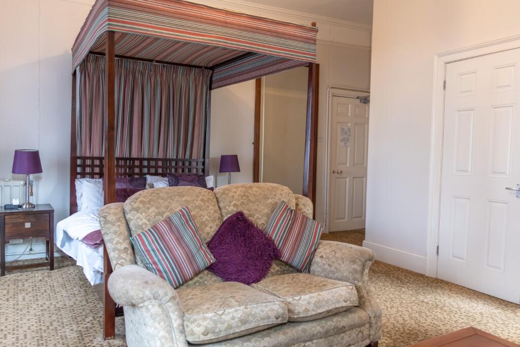 Mangreen Hall North, Mangreen, Swardeston, Norwich, Norfolk NR14 8DD - Image 19