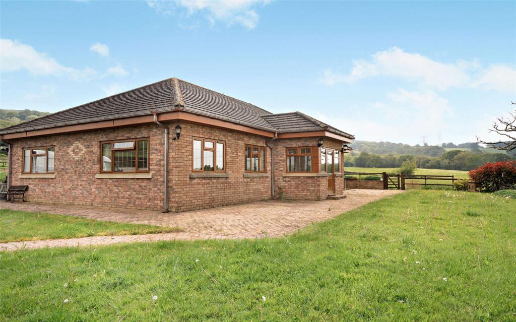 Pandy Lane, Nr Ystrad Mynach, Caerphilly, CF82 - Image 19