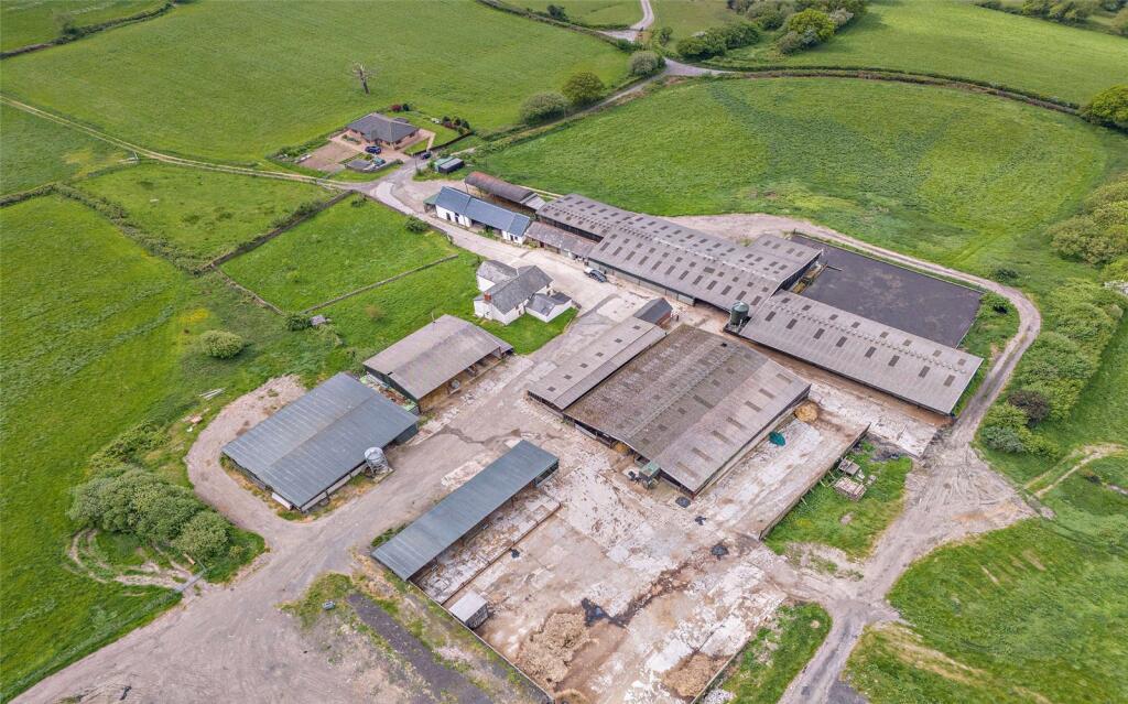 Pandy Lane, Nr Ystrad Mynach, Caerphilly, CF82 - Image 31