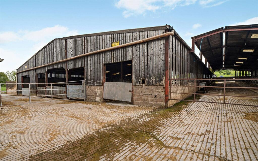 Pandy Lane, Nr Ystrad Mynach, Caerphilly, CF82 - Image 38