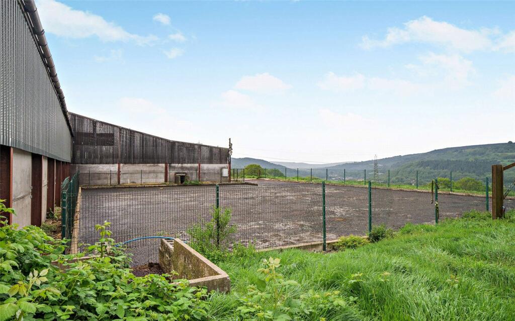 Pandy Lane, Nr Ystrad Mynach, Caerphilly, CF82 - Image 43