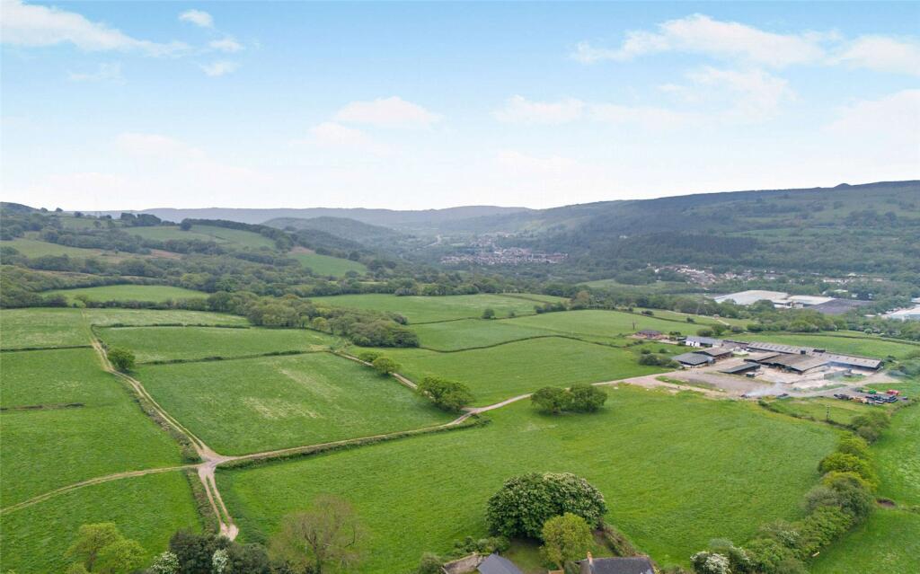 Pandy Lane, Nr Ystrad Mynach, Caerphilly, CF82 - Image 55