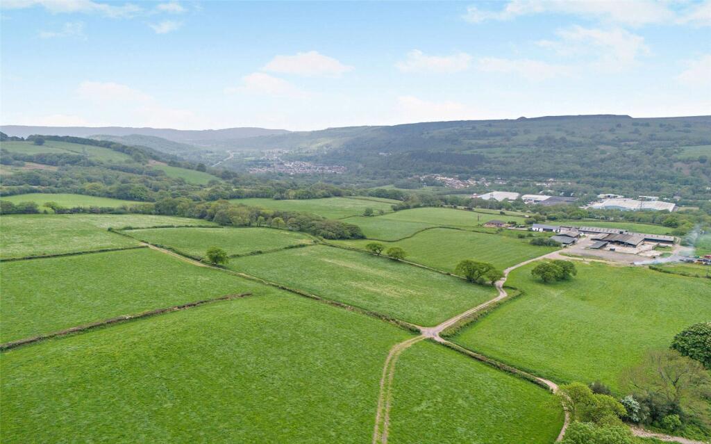 Pandy Lane, Nr Ystrad Mynach, Caerphilly, CF82 - Image 56