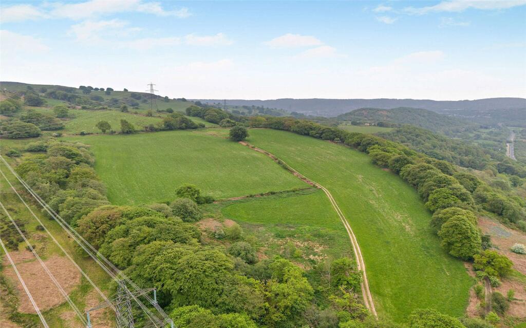 Pandy Lane, Nr Ystrad Mynach, Caerphilly, CF82 - Image 58
