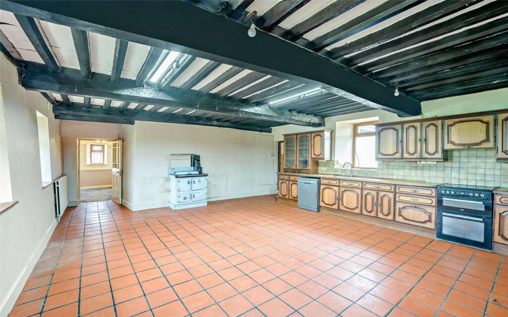 Pandy Lane, Nr Ystrad Mynach, Caerphilly, CF82 - Image 9
