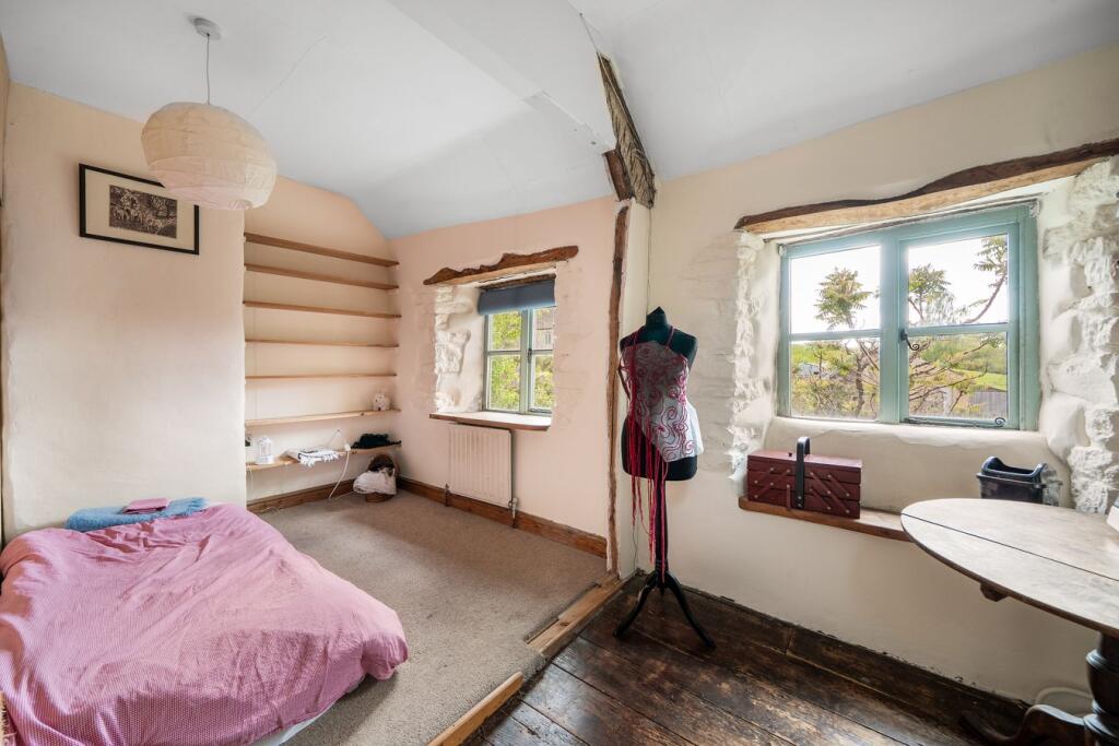 Hay Lane, Horsley, GL6 - Image 13
