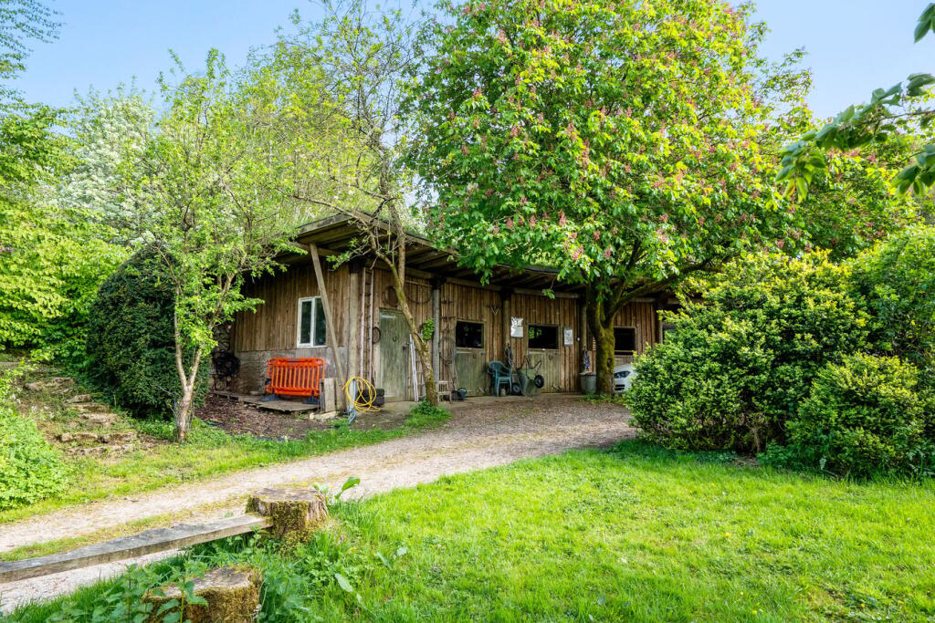 Hay Lane, Horsley, GL6 - Image 18