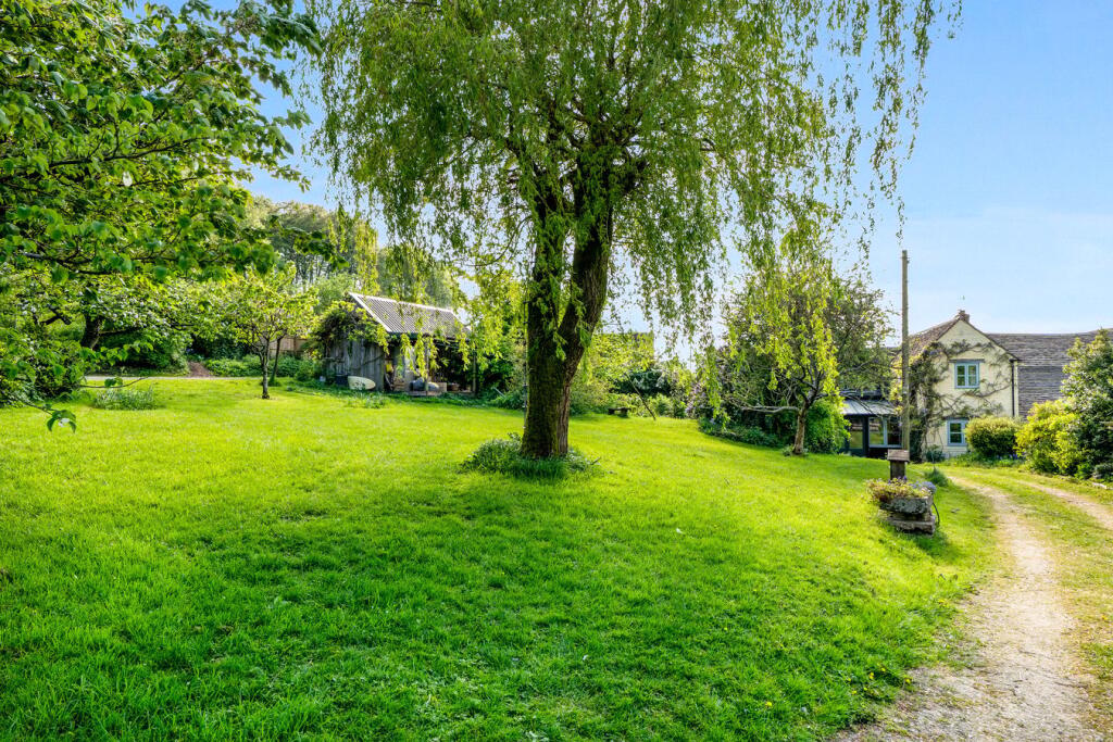 Hay Lane, Horsley, GL6 - Image 20