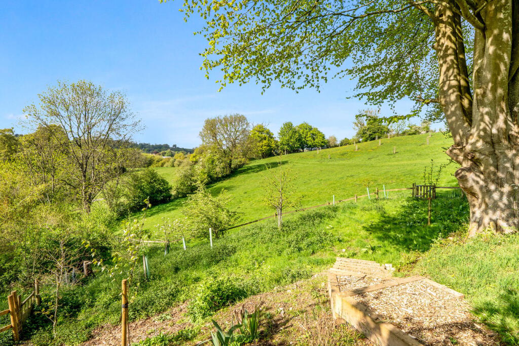 Hay Lane, Horsley, GL6 - Image 29