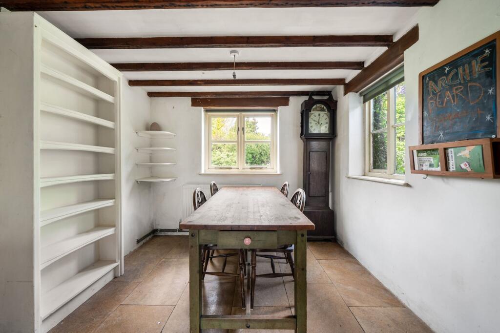 Hay Lane, Horsley, GL6 - Image 5